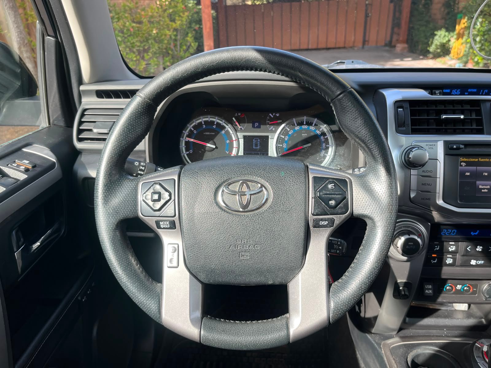 Toyota 4Runner — foto 14 de 33