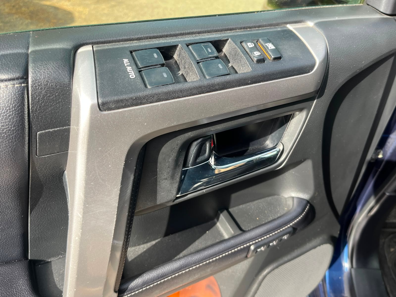 Toyota 4Runner — foto 22 de 33