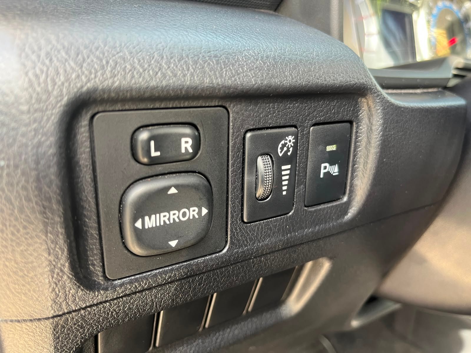 Toyota 4Runner — foto 24 de 33