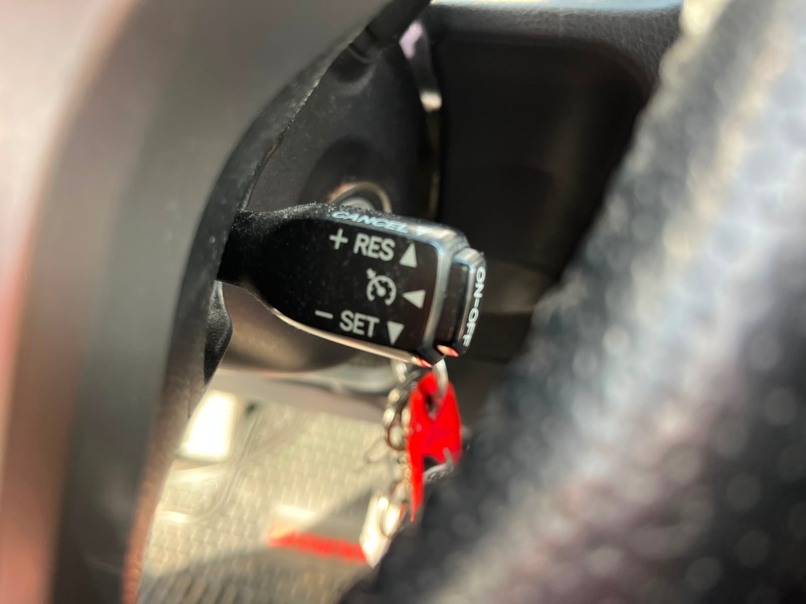 Toyota 4Runner — foto 29 de 33