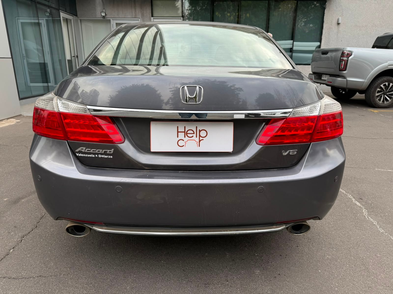 Honda Accord — foto 3 de 25