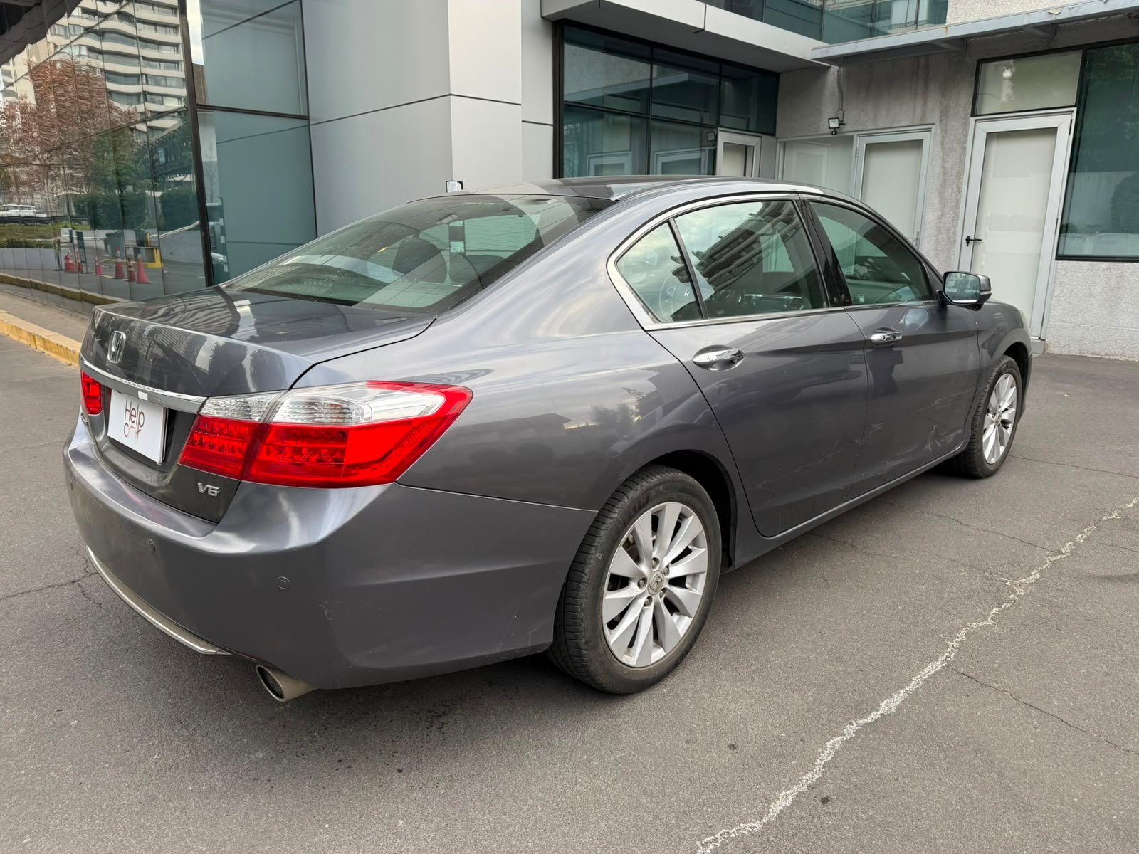 Honda Accord — foto 4 de 25