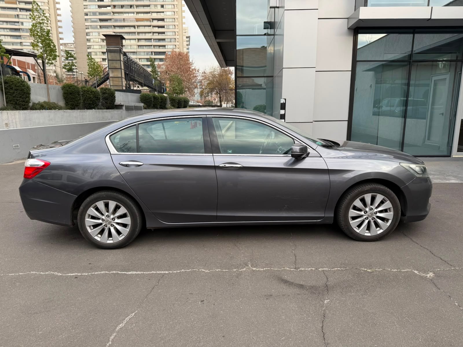 Honda Accord — foto 5 de 25