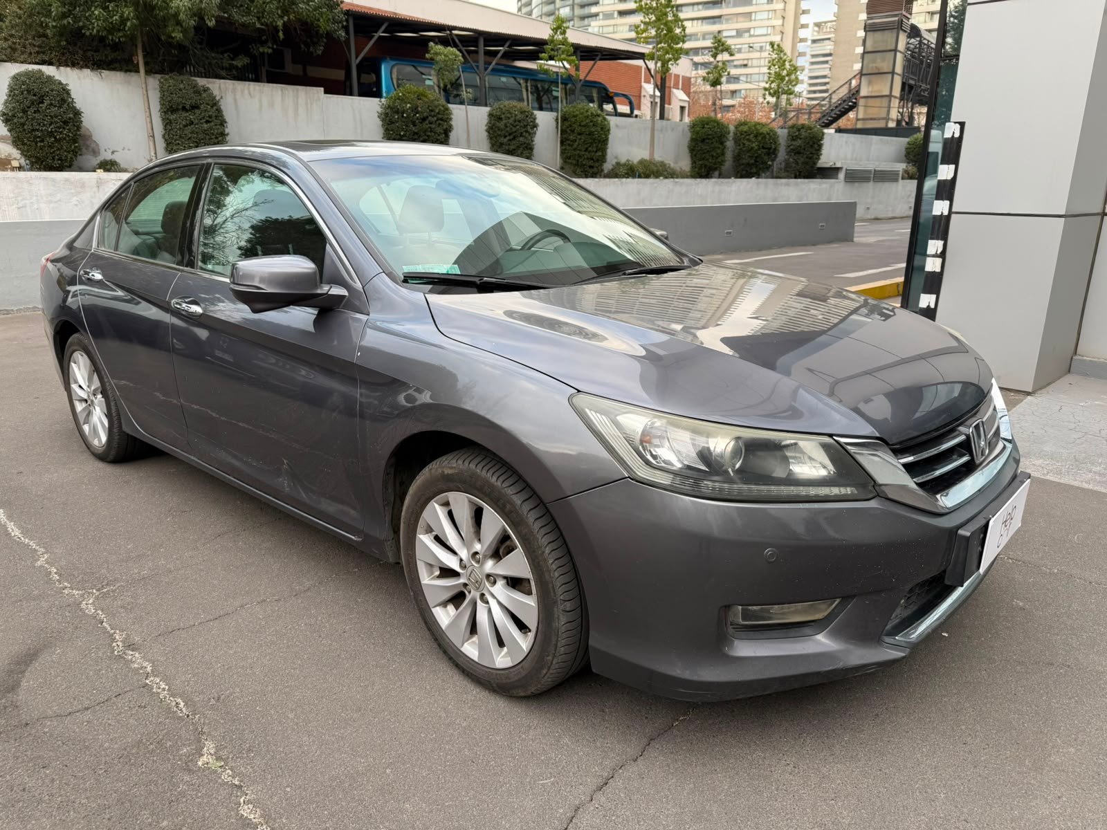Honda Accord — foto 6 de 25