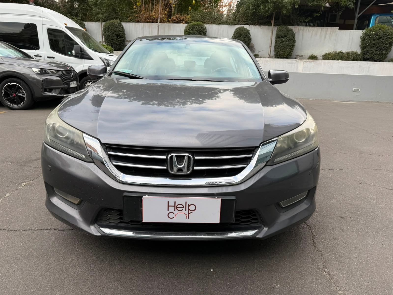 Honda Accord — foto 7 de 25