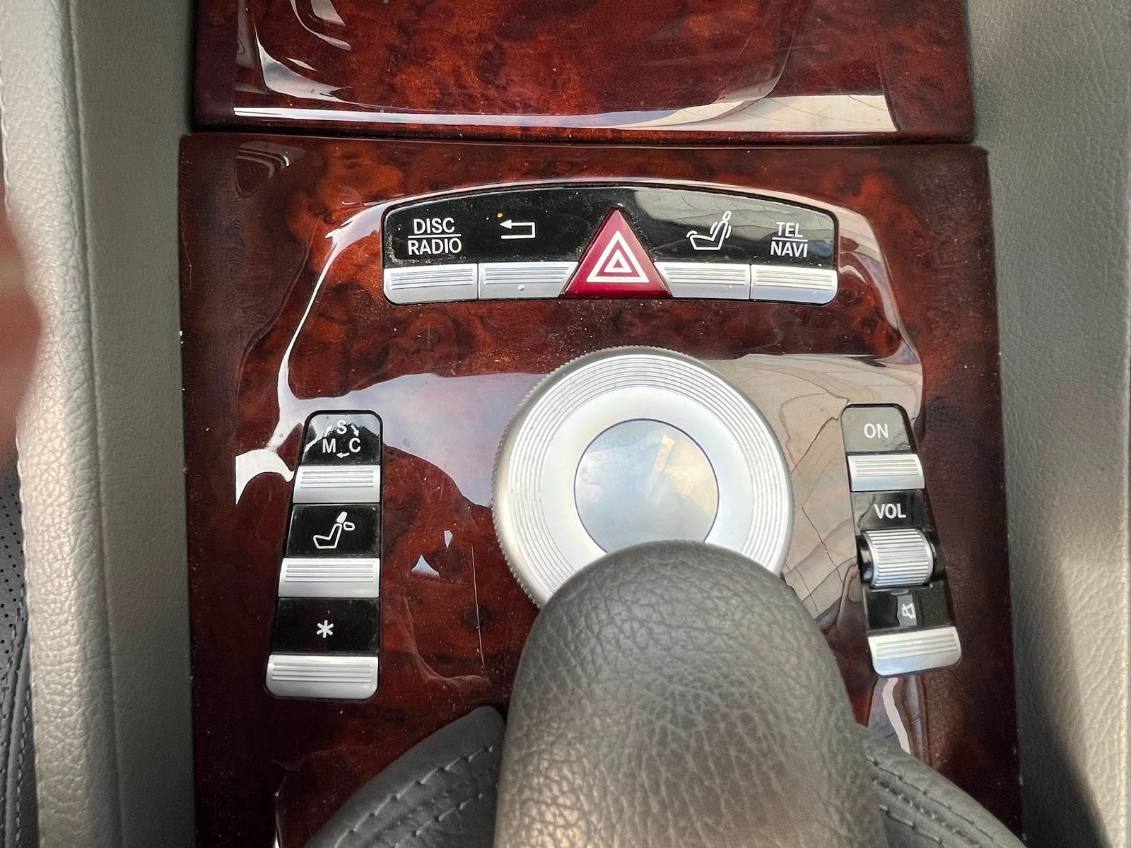Mercedes-Benz Cl500 — foto 17 de 34