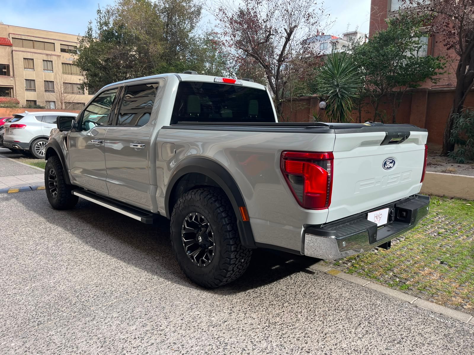 Ford F150 — foto 2 de 32