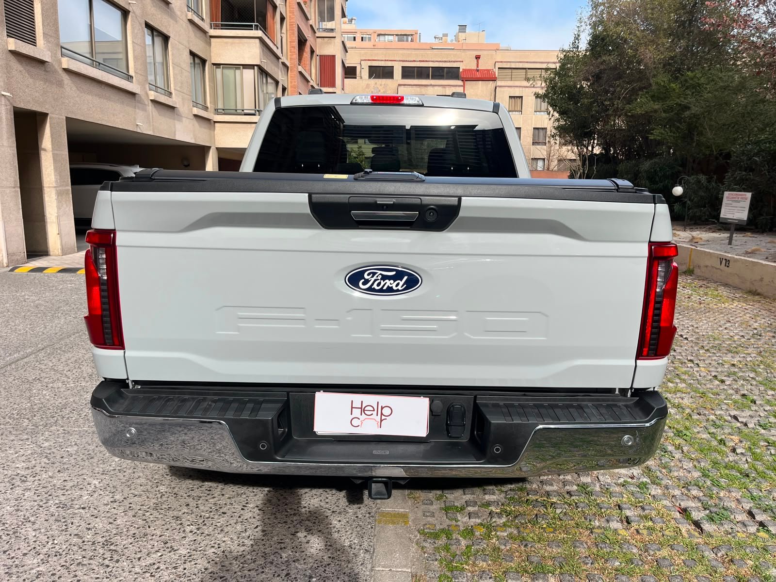 Ford F150 — foto 3 de 32