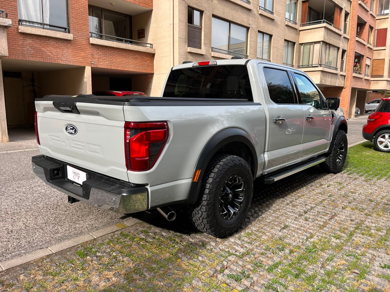 Ford F150 — foto 4 de 32