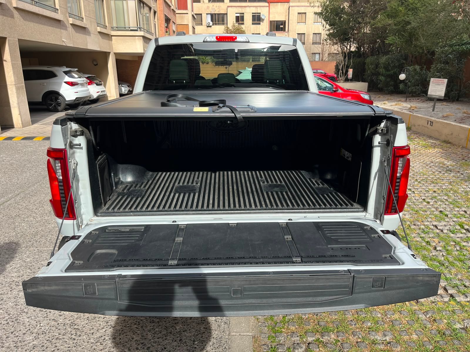 Ford F150 — foto 10 de 32