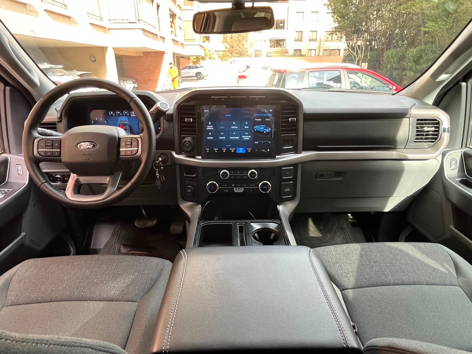Ford F150 — foto 11 de 32