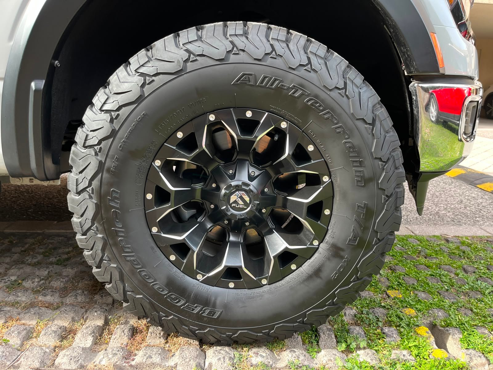 Ford F150 — foto 22 de 32