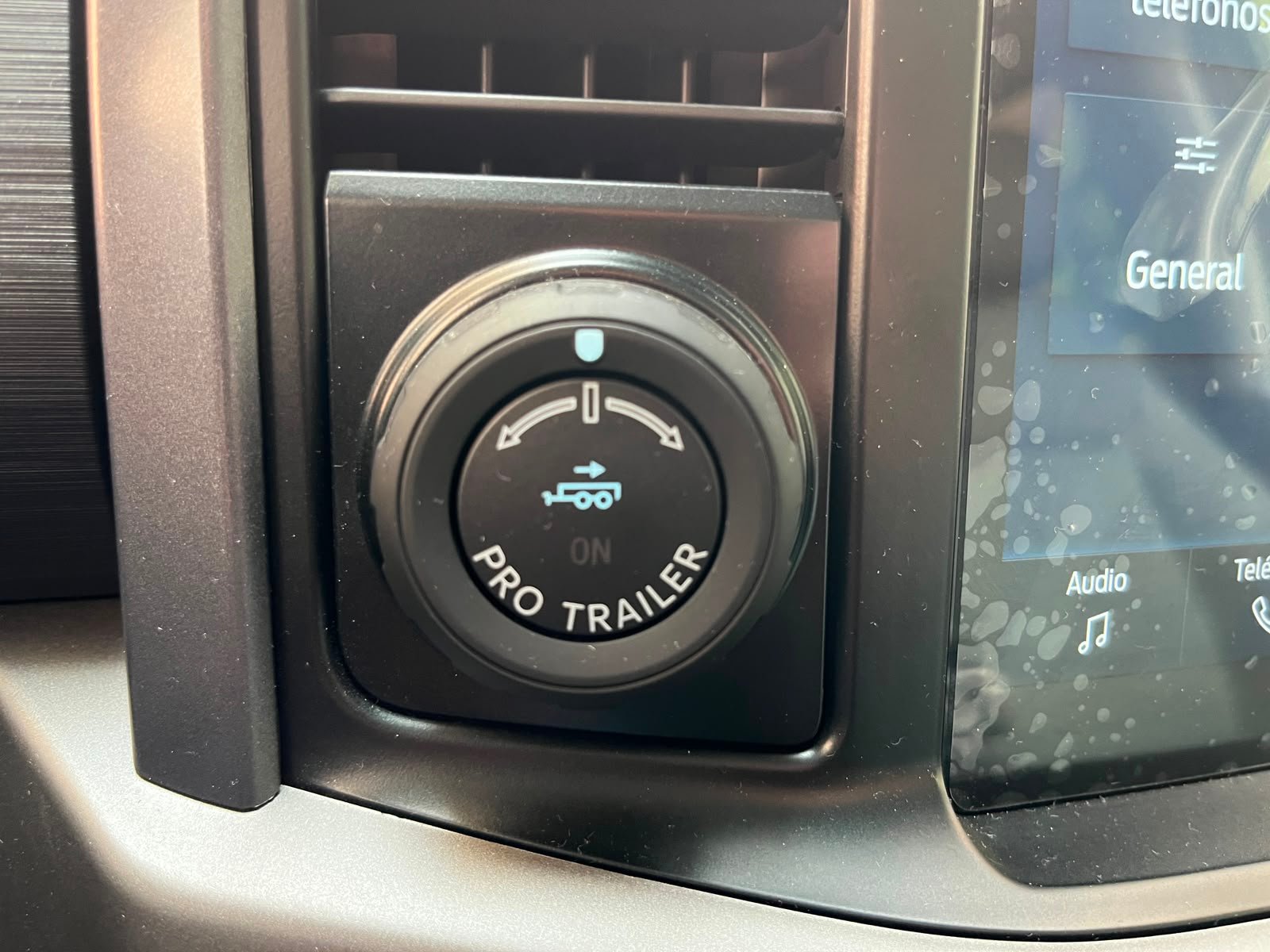 Ford F150 — foto 30 de 32