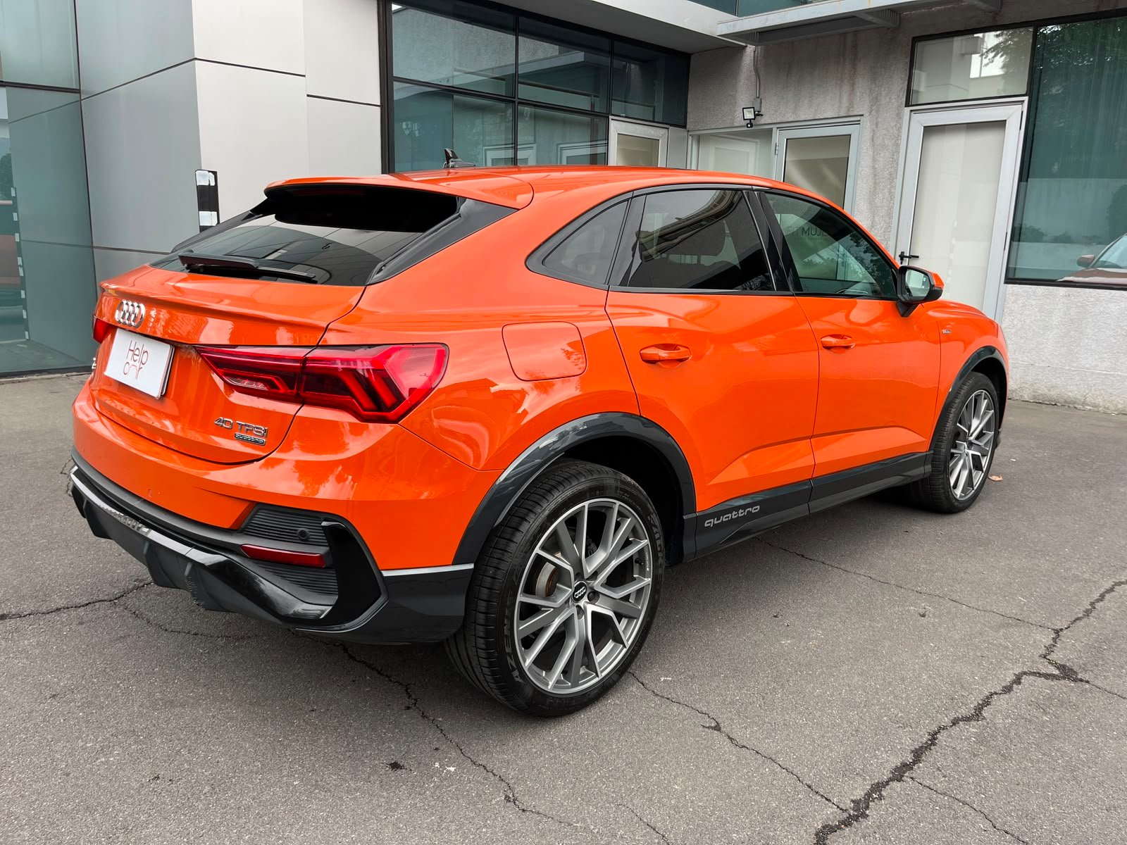 Audi Q3 — foto 4 de 34