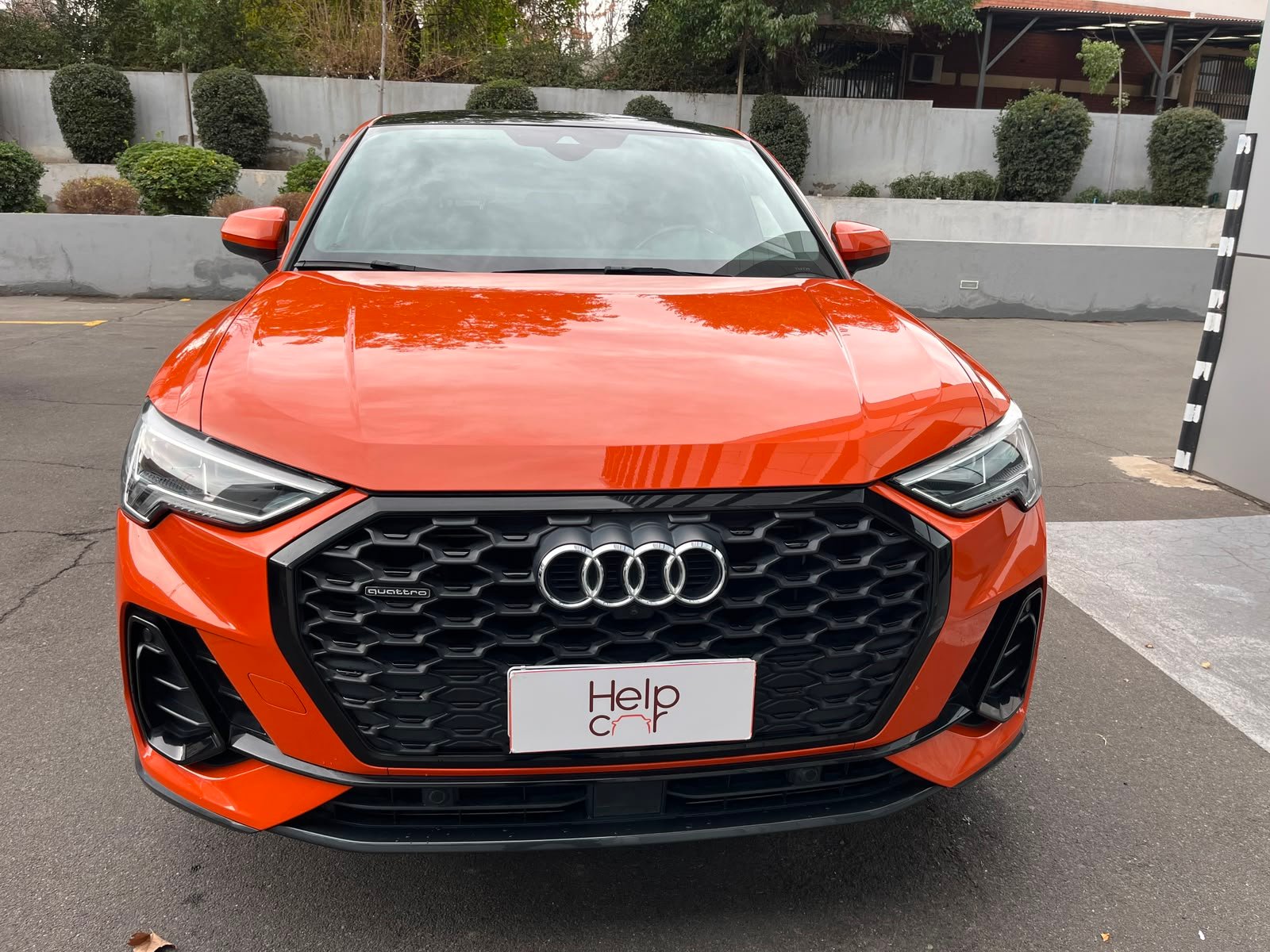 Audi Q3 — foto 7 de 34