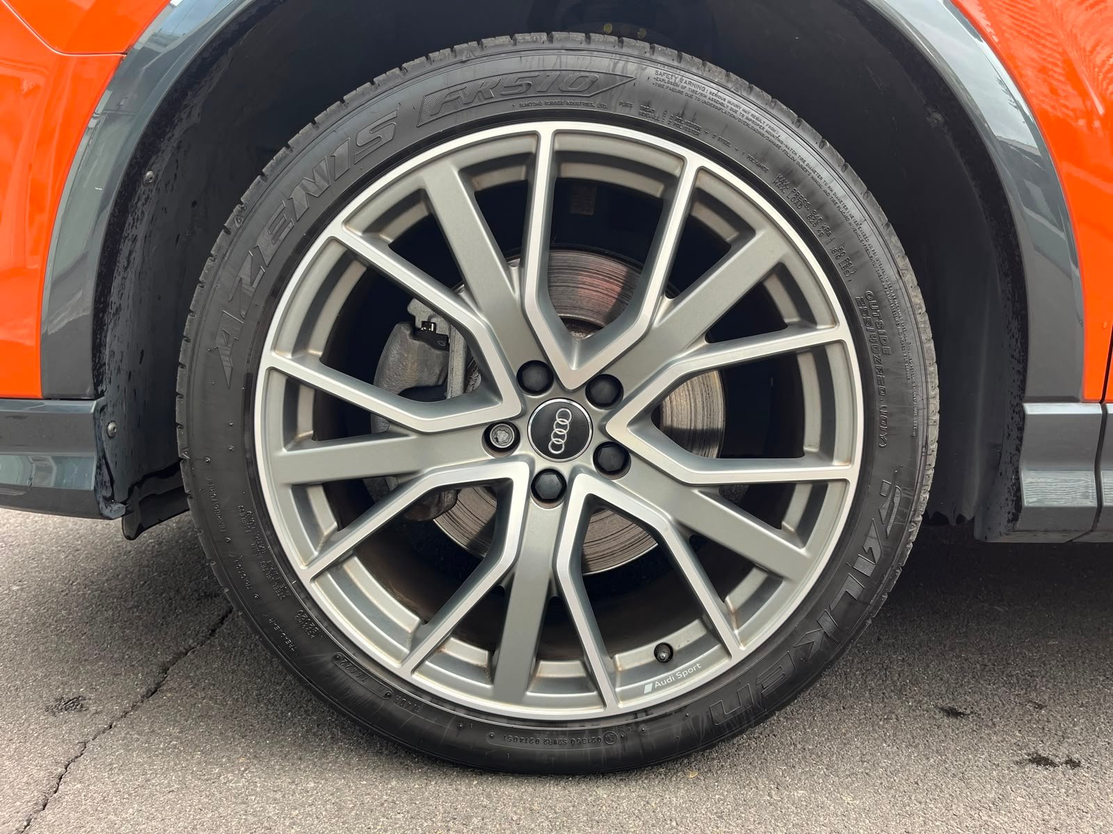Audi Q3 — foto 19 de 34