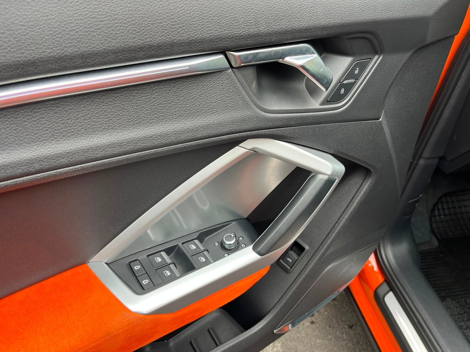 Audi Q3 — foto 26 de 34