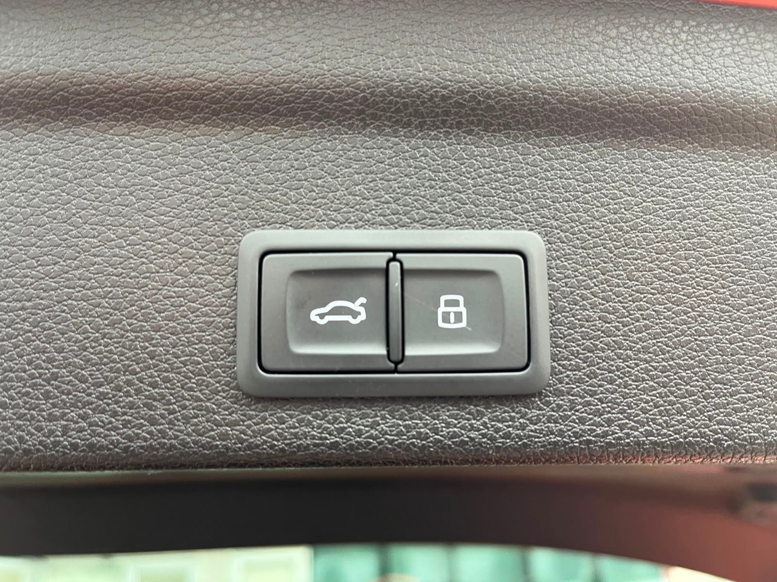 Audi Q3 — foto 32 de 34