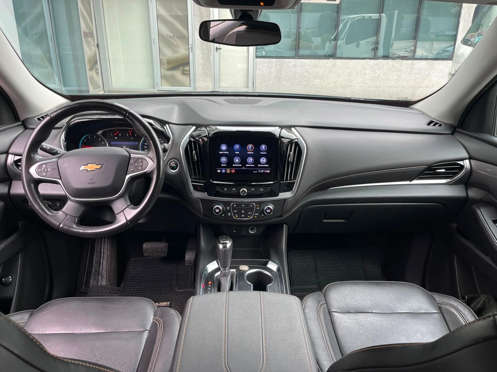 Chevrolet Traverse — foto 12 de 30