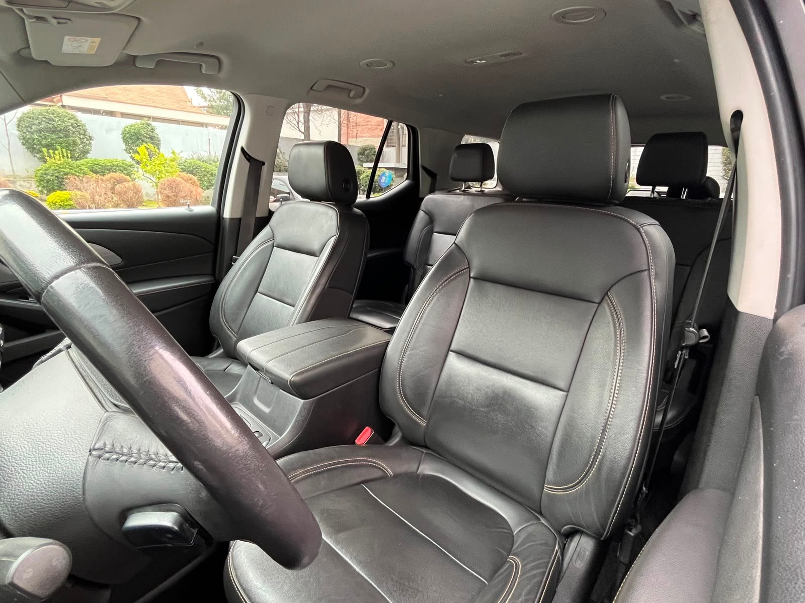 Chevrolet Traverse — foto 18 de 30