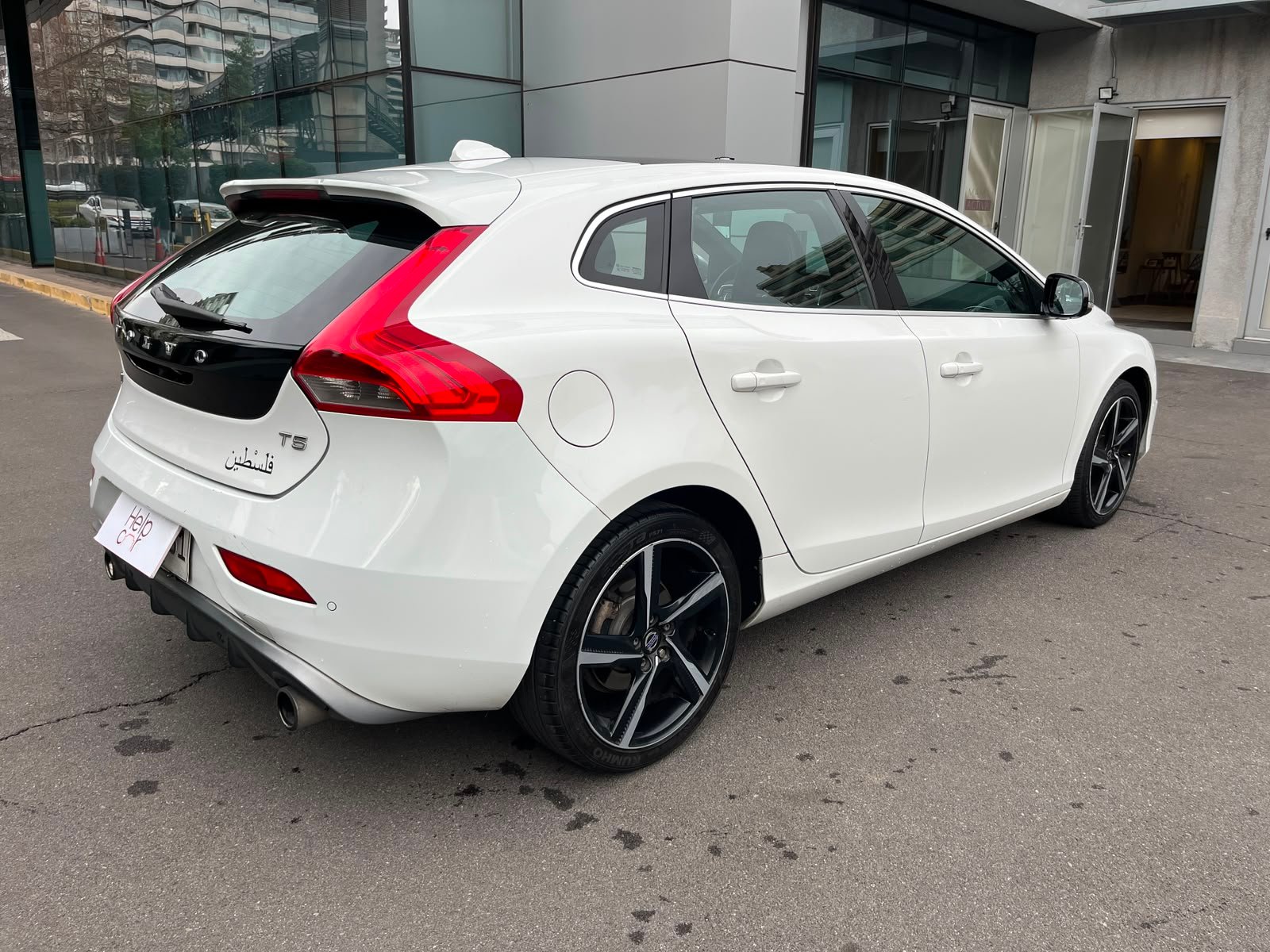 Volvo V40 — foto 4 de 31