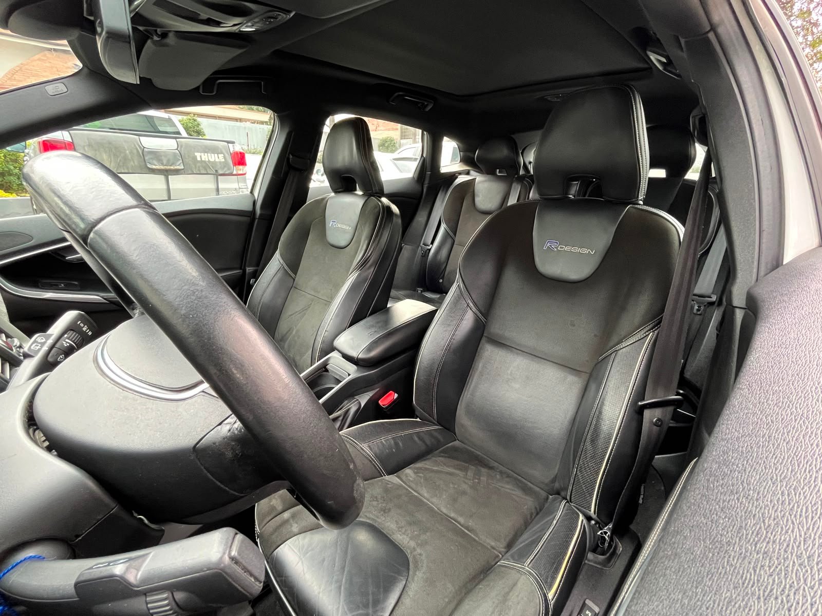 Volvo V40 — foto 18 de 31