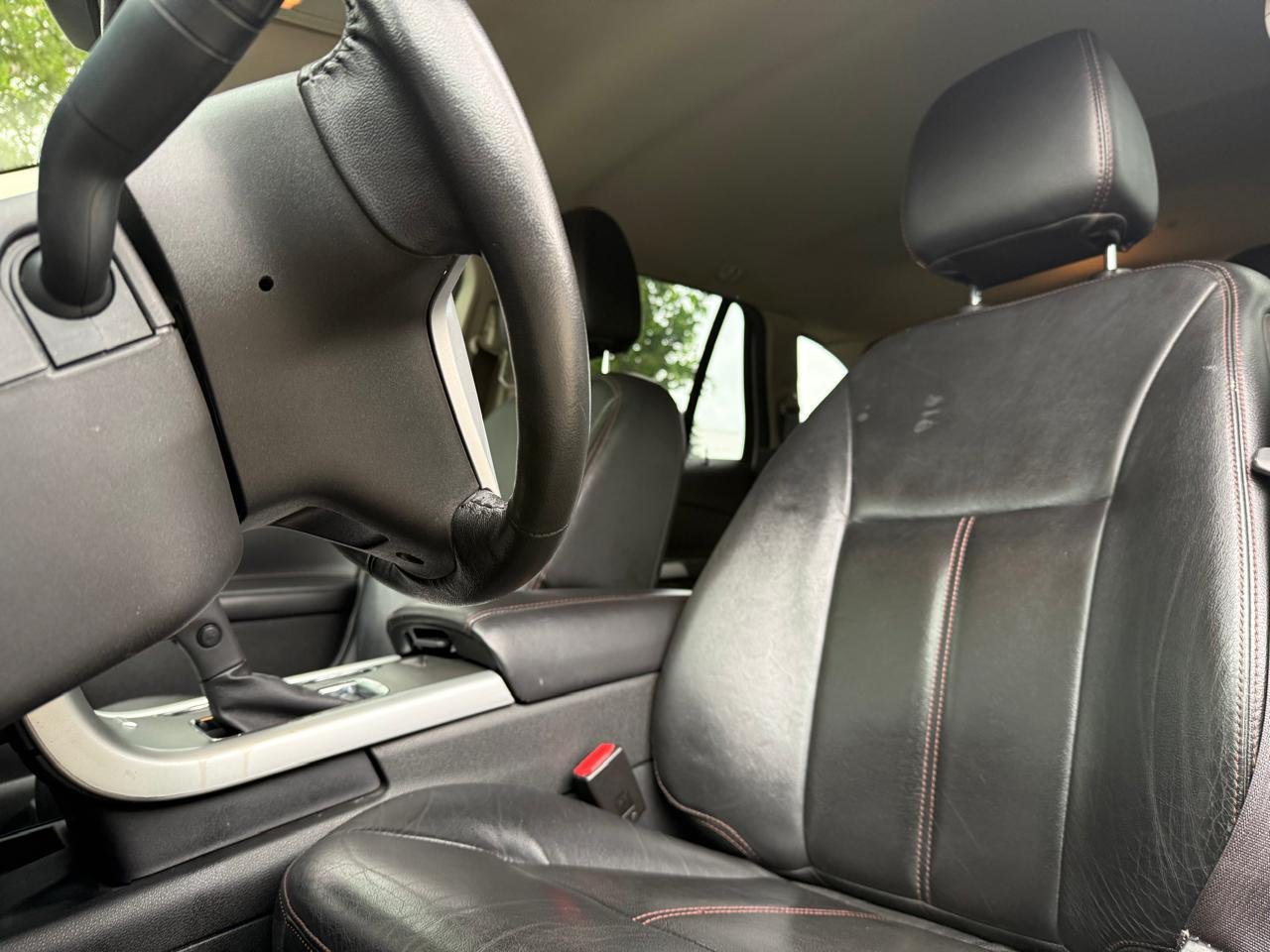 Ford Edge — foto 10 de 25