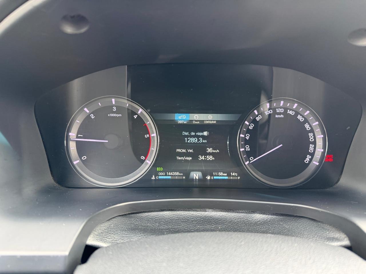 SsangYong Musso — foto 12 de 27