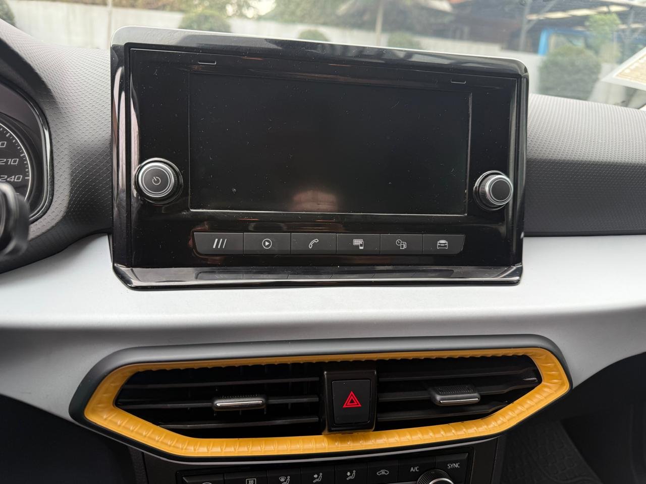 SEAT Ibiza — foto 17 de 26