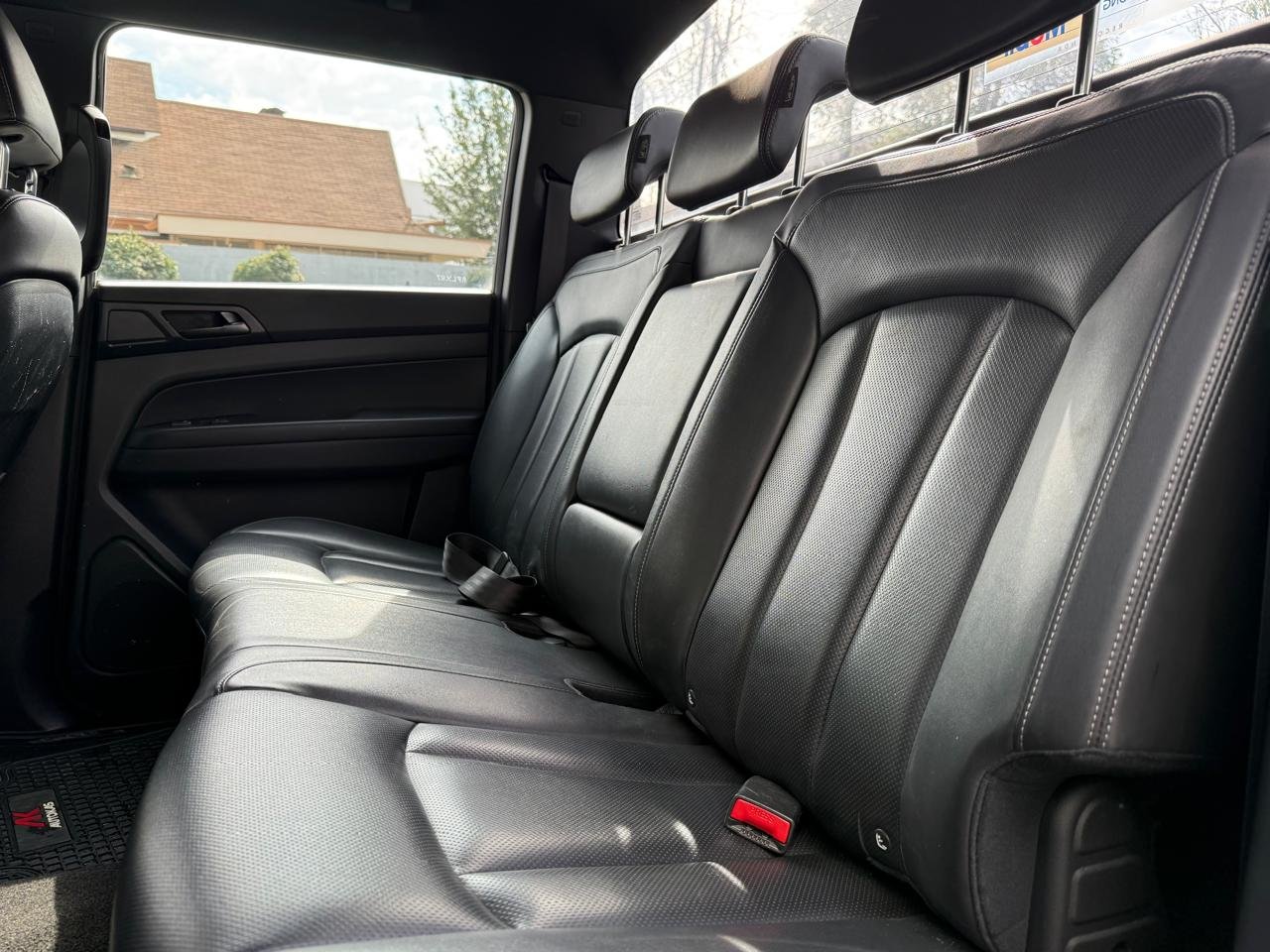 SsangYong Musso — foto 21 de 27