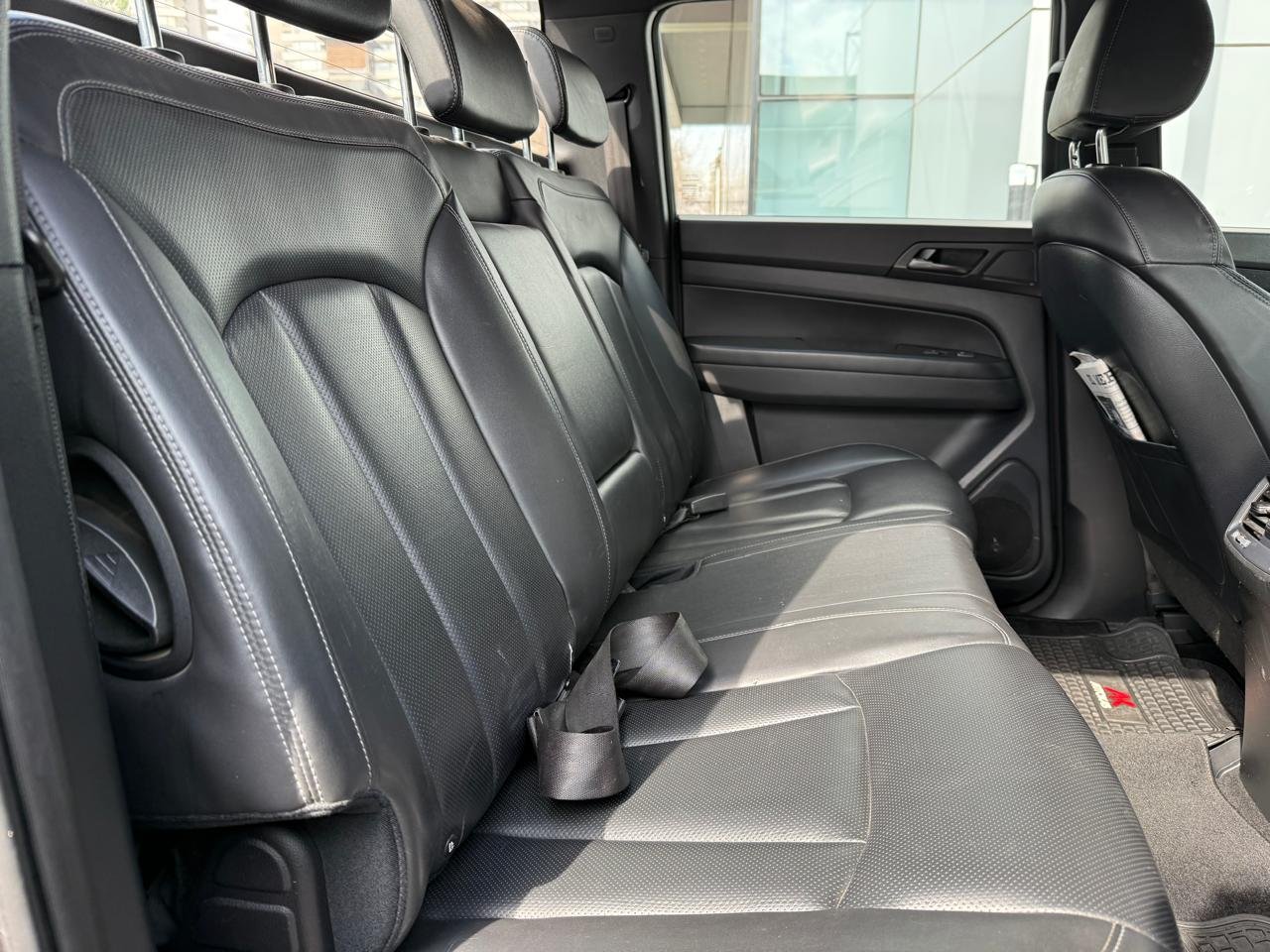 SsangYong Musso — foto 24 de 27