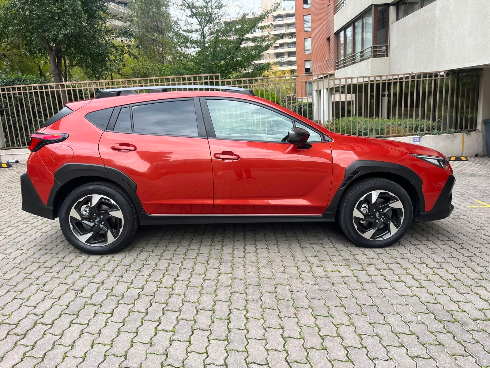 Subaru Crosstrek — foto 5 de 27