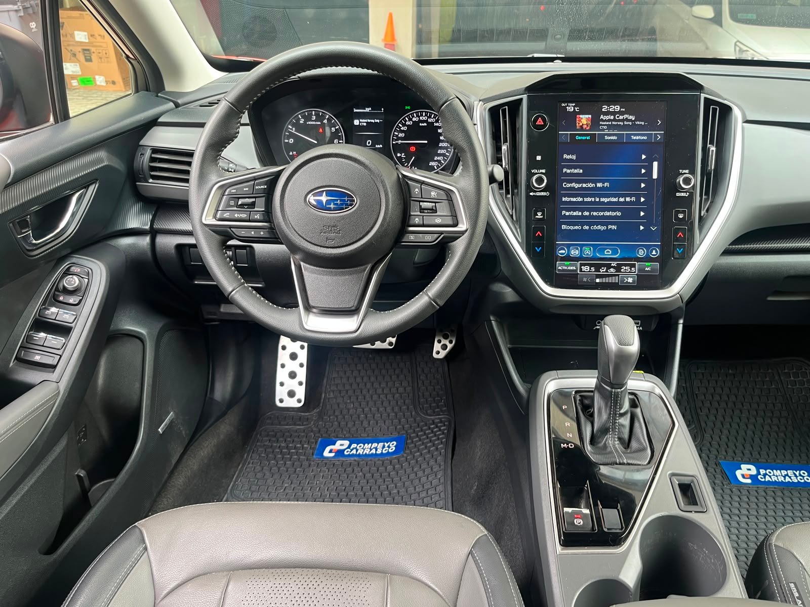Subaru Crosstrek — foto 12 de 27