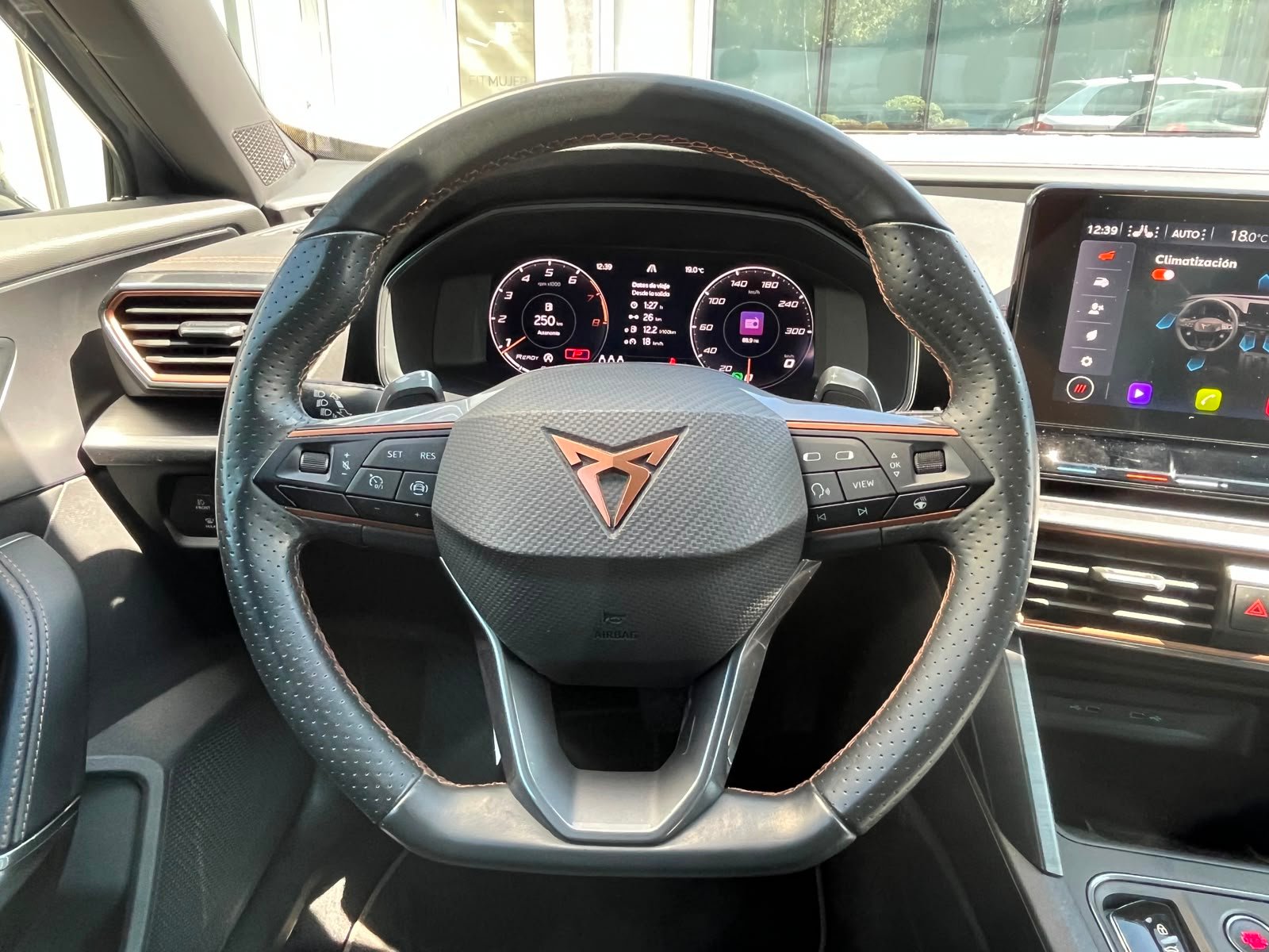 Cupra Formentor — foto 13 de 30