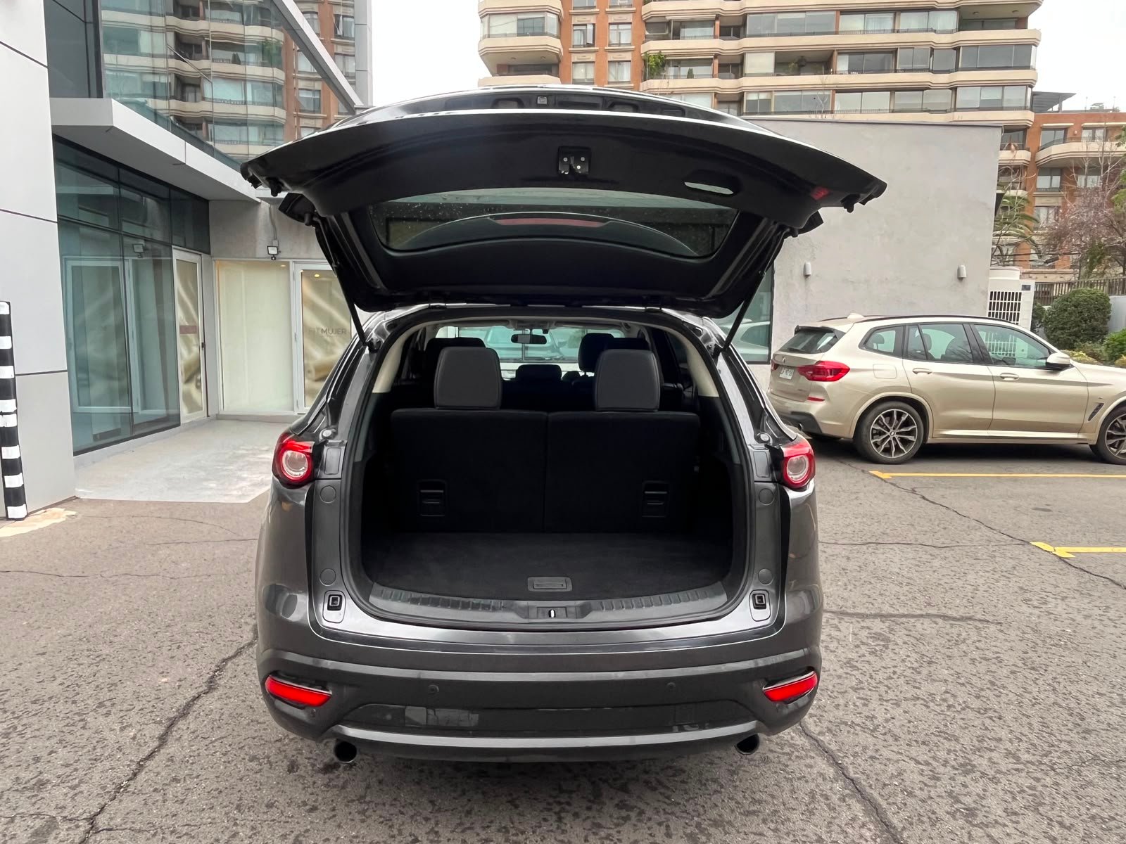Mazda CX-9 — foto 11 de 29