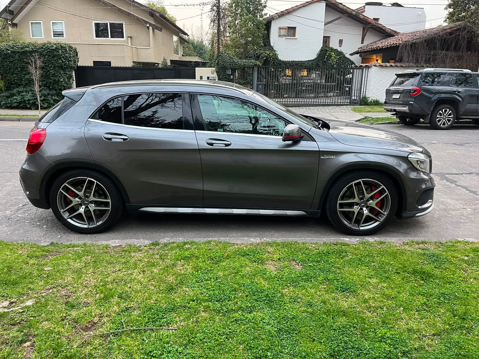 Mercedes-Benz Gla45 — foto 5 de 27
