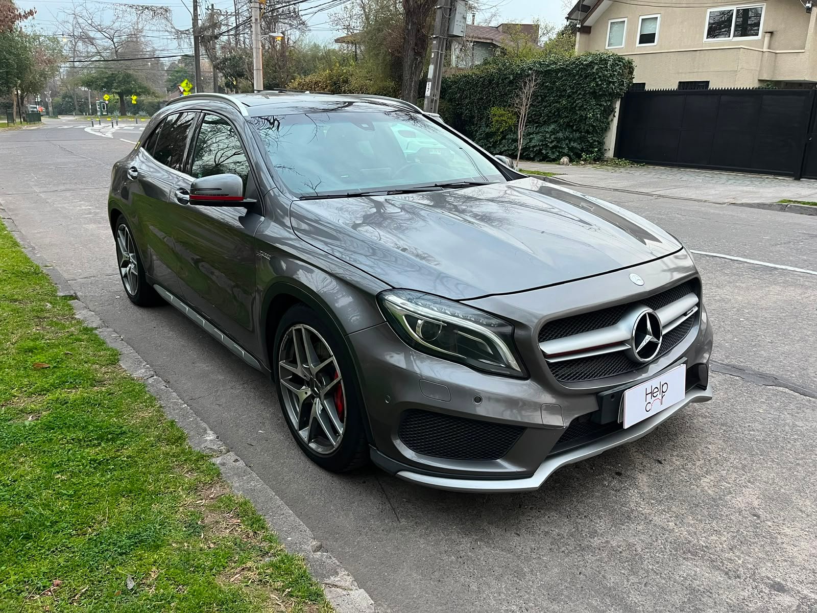 Mercedes-Benz Gla45 — foto 6 de 27