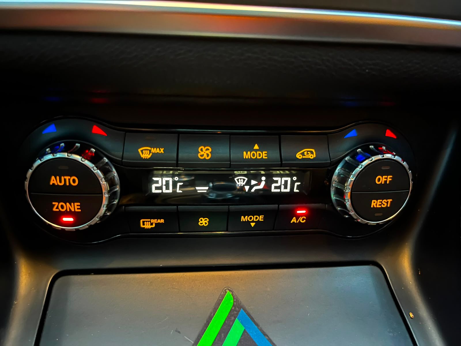 Mercedes-Benz Gla45 — foto 16 de 27