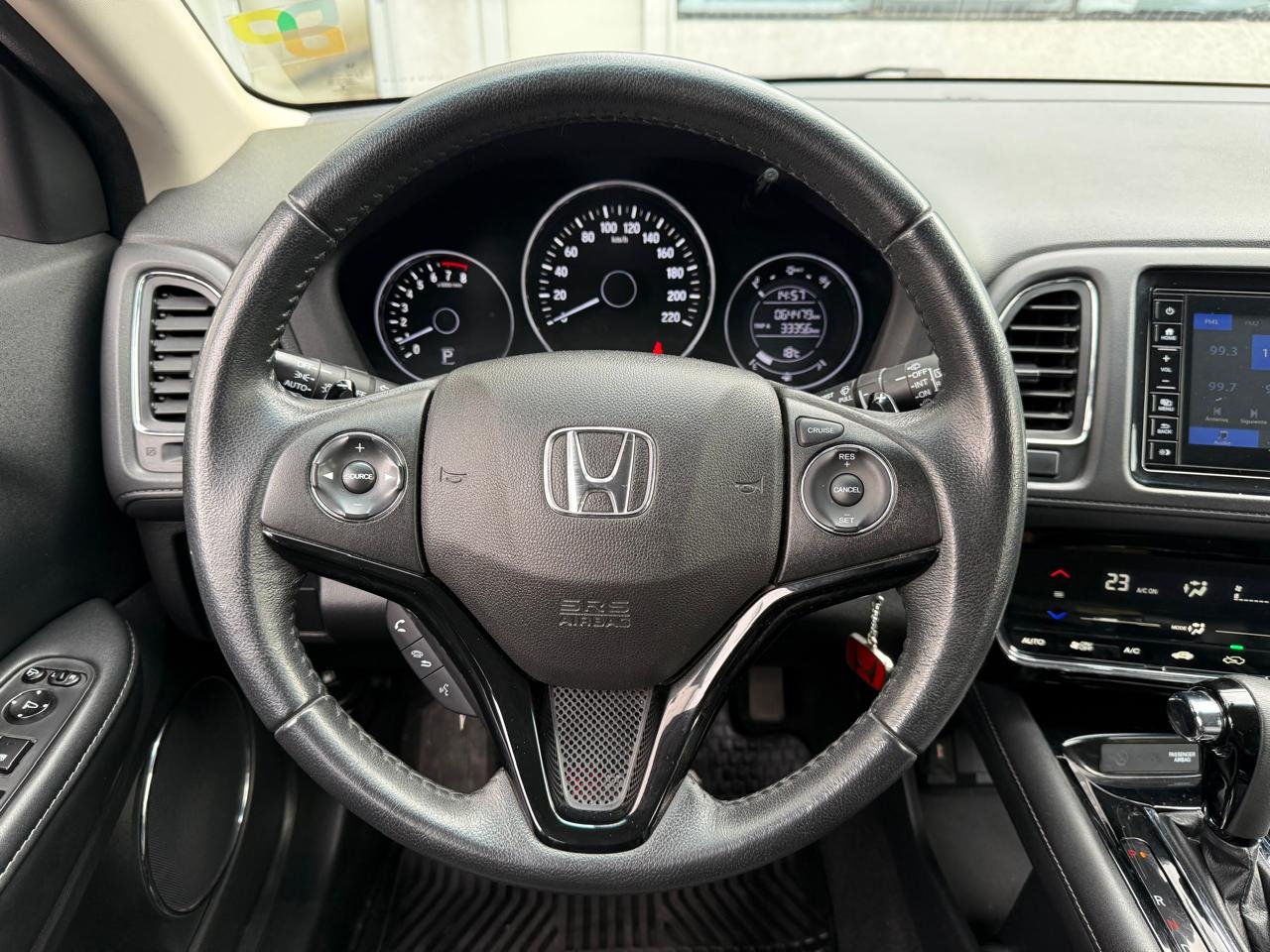 Honda HR-V — foto 13 de 25