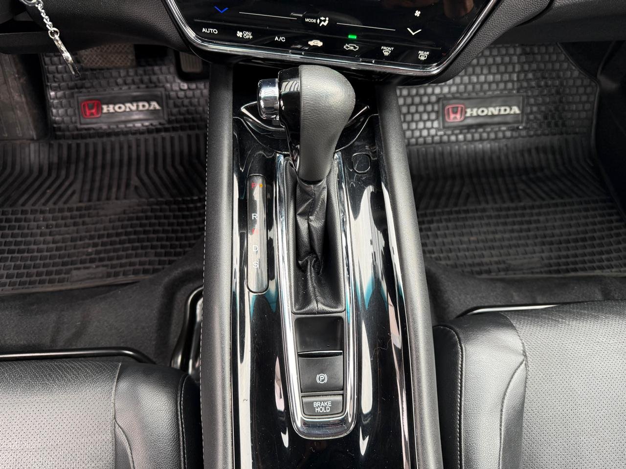 Honda HR-V — foto 15 de 25