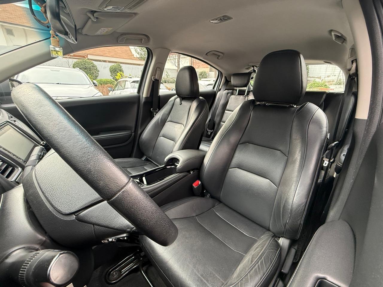 Honda HR-V — foto 18 de 25