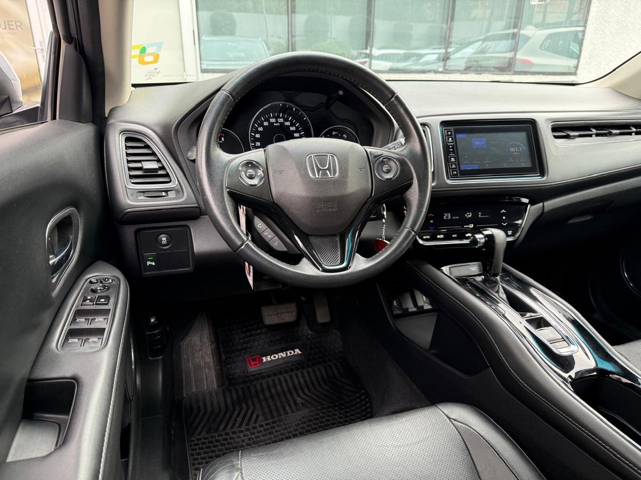 Honda HR-V — foto 24 de 25
