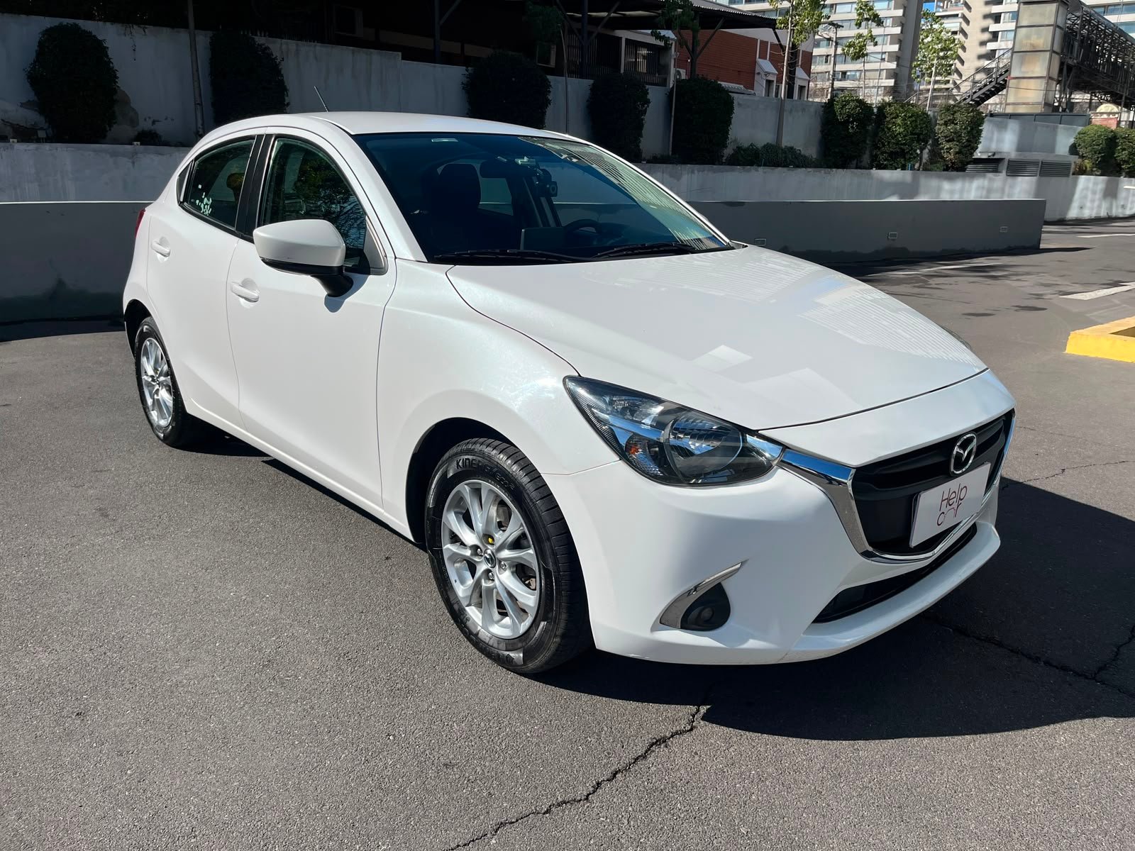 Mazda 2 — foto 6 de 28