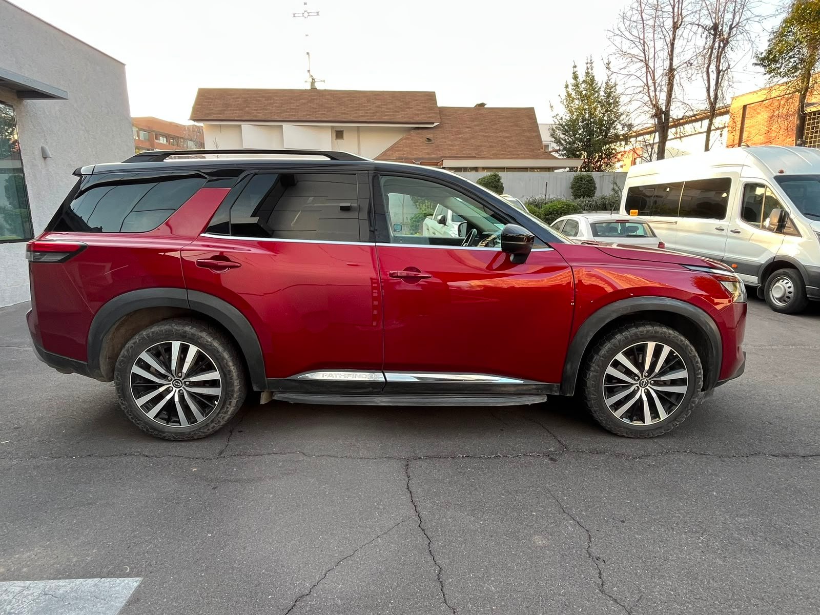 Nissan Pathfinder — foto 5 de 30