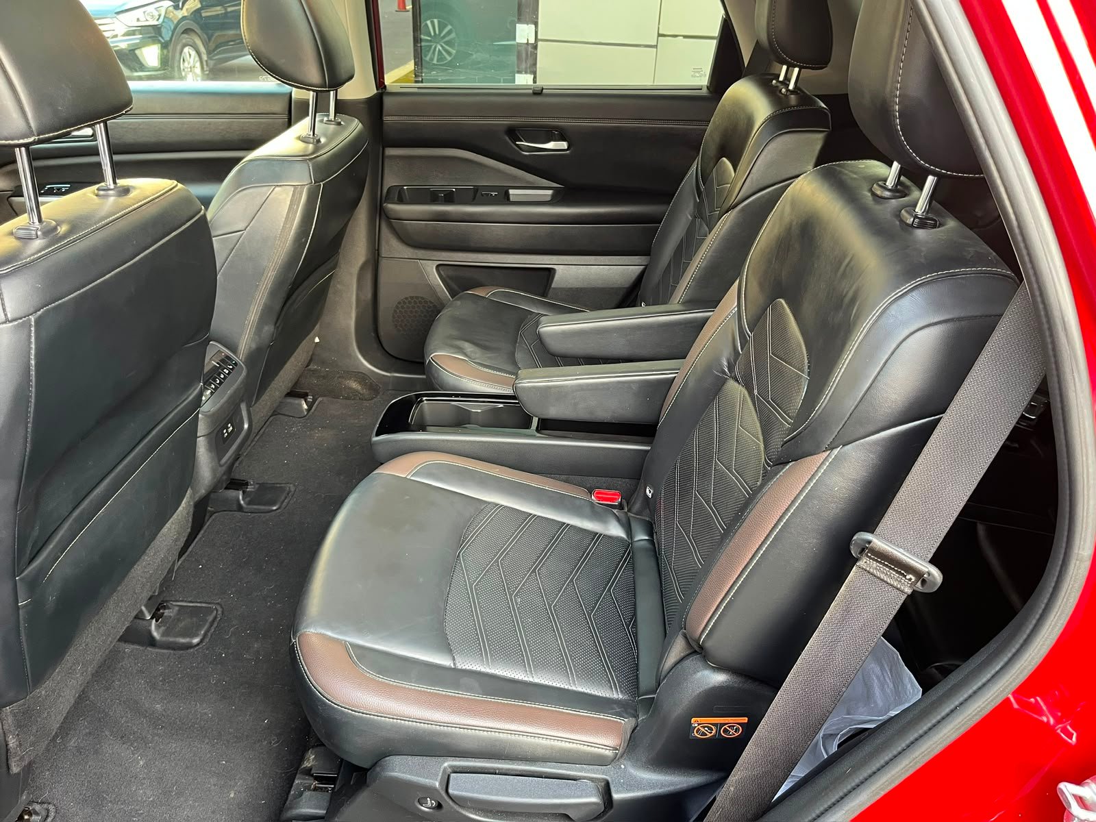 Nissan Pathfinder — foto 9 de 30