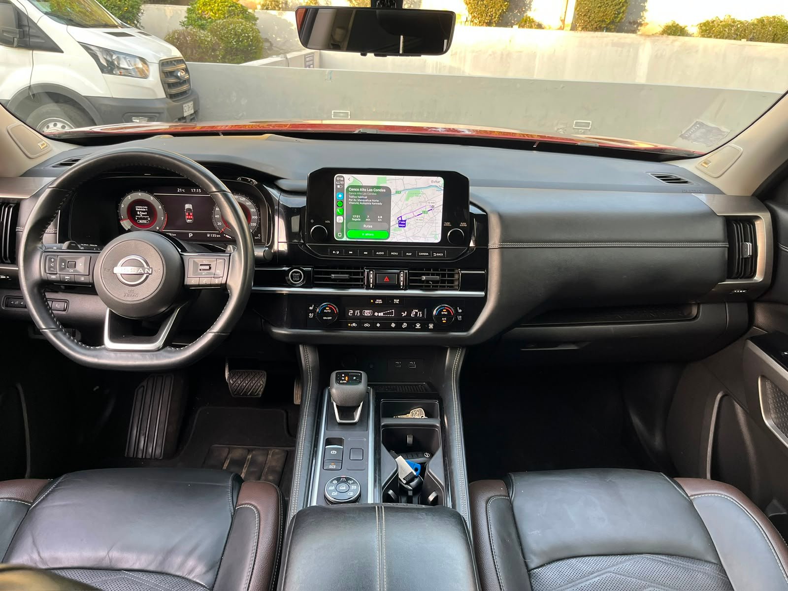 Nissan Pathfinder — foto 12 de 30