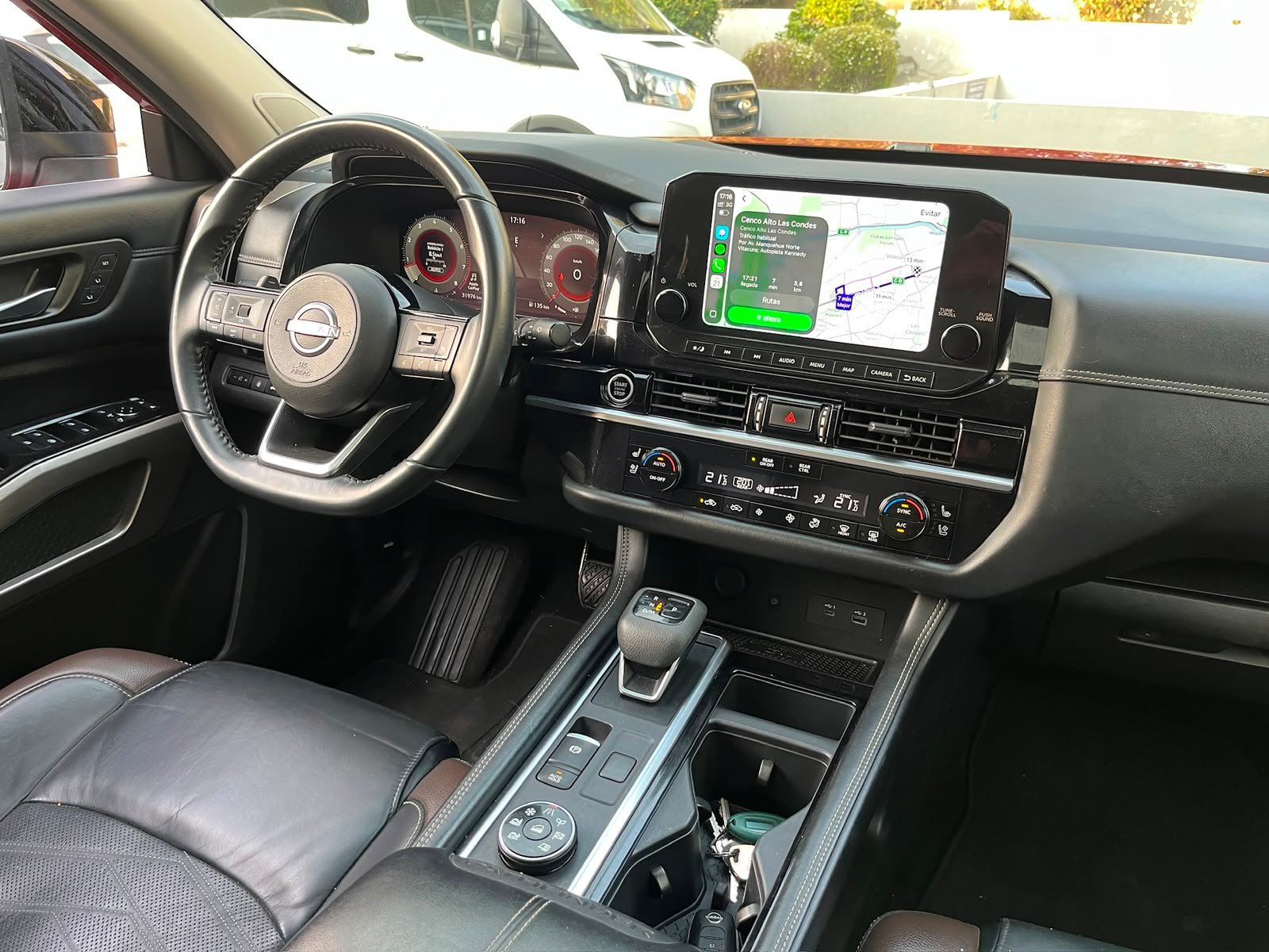 Nissan Pathfinder — foto 23 de 30