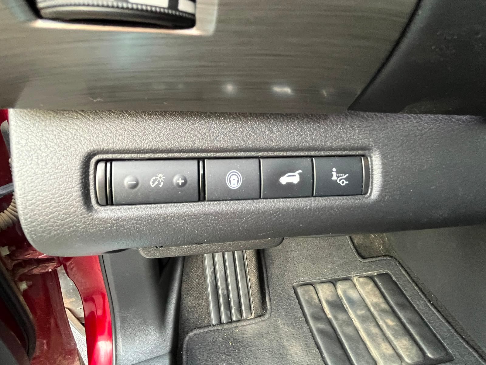 Nissan Pathfinder — foto 25 de 30