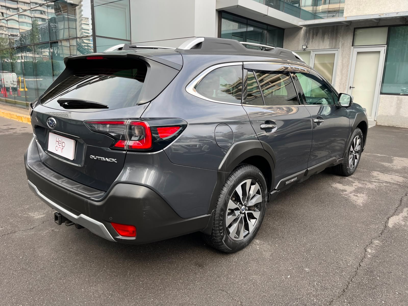 Subaru Outback — foto 4 de 30