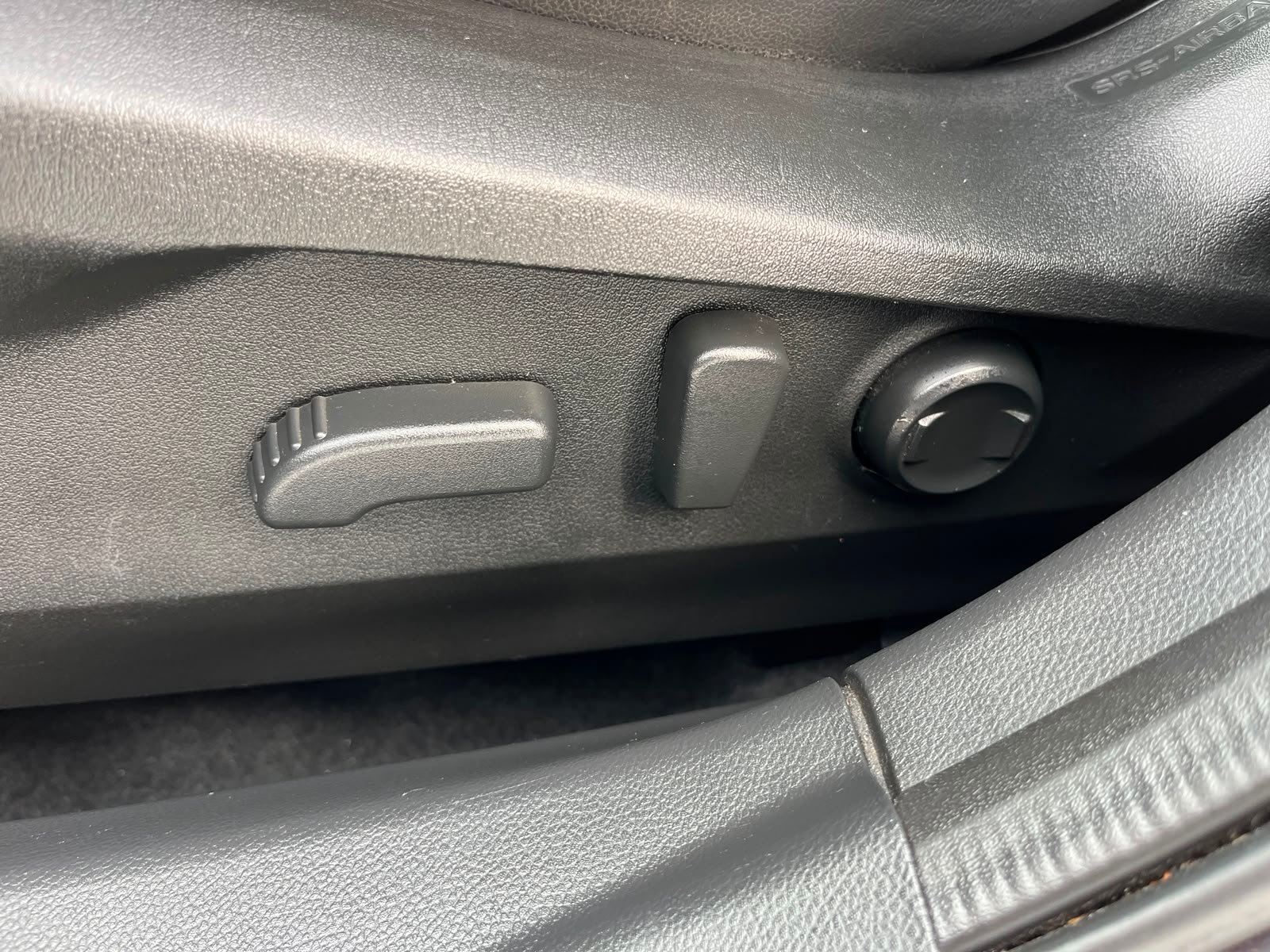 Subaru Outback — foto 23 de 30